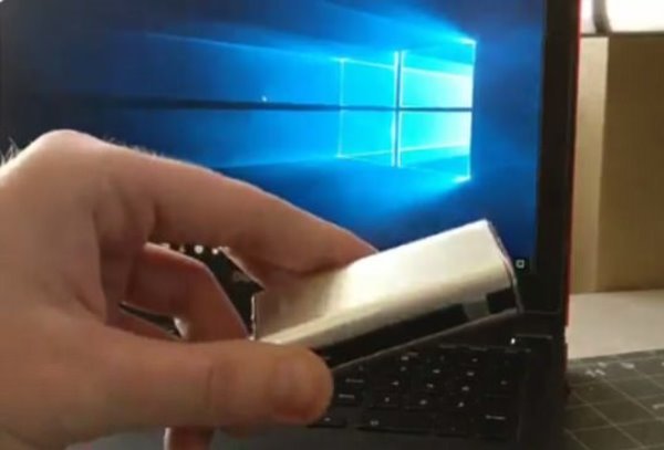 هک رایانه شخصی با سیگارهای الکترونیکی